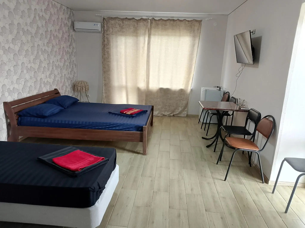 Kuba Guest House	