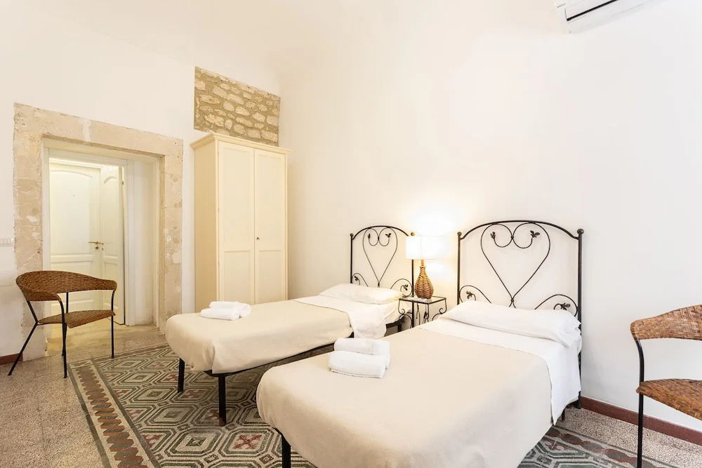 Salomone Apartments by Wonderful Italy - 8