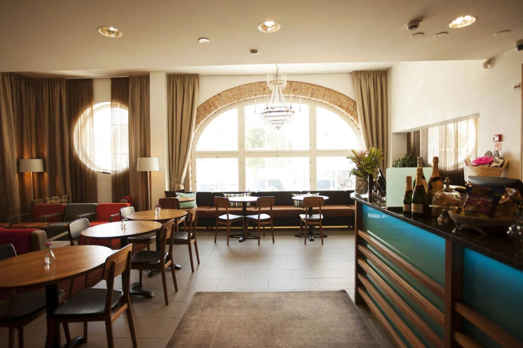 Regatta Spa Hotel