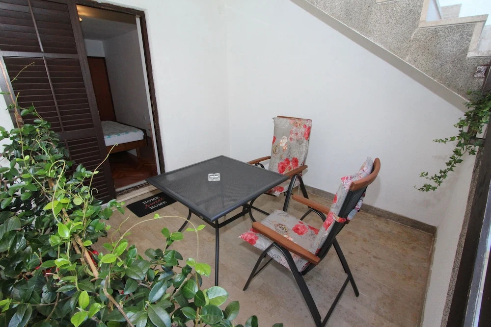 Apartment Albert