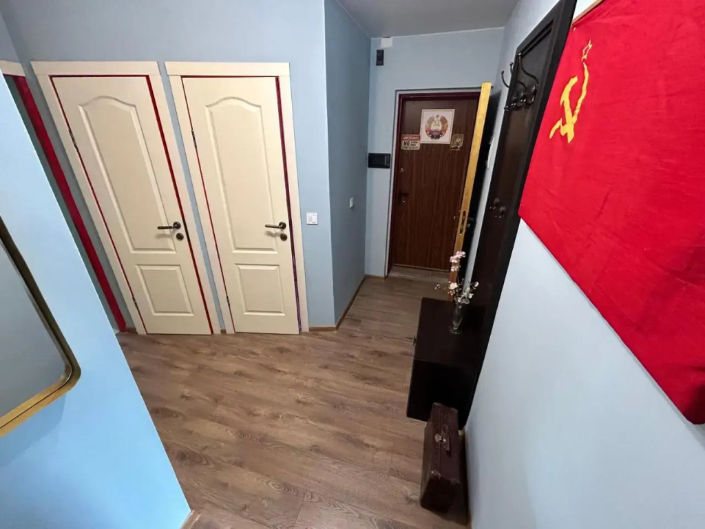 Lenin Guest House & Tours