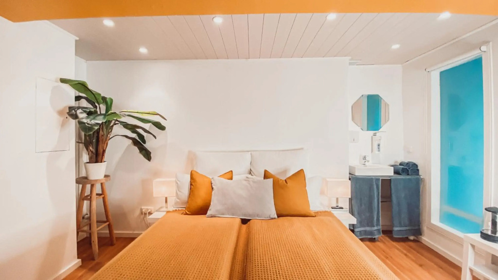 Villa Herkules - privates Apartment am Waldrand mit Smart TV und kostenlosen Parkplätzen