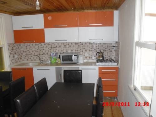 galata west hostel