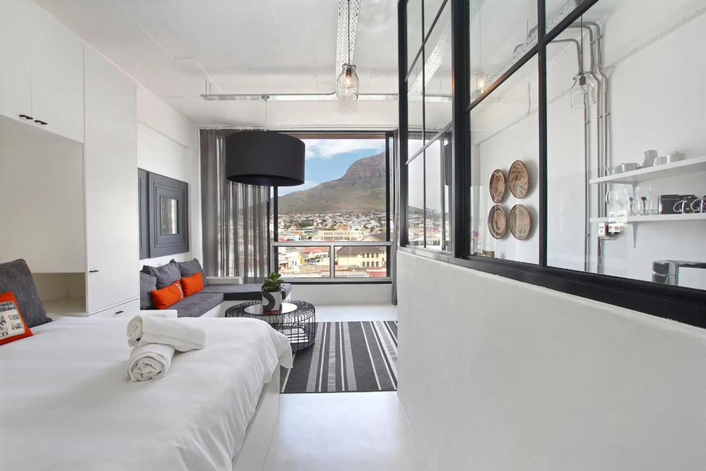 Harbour View Apartments