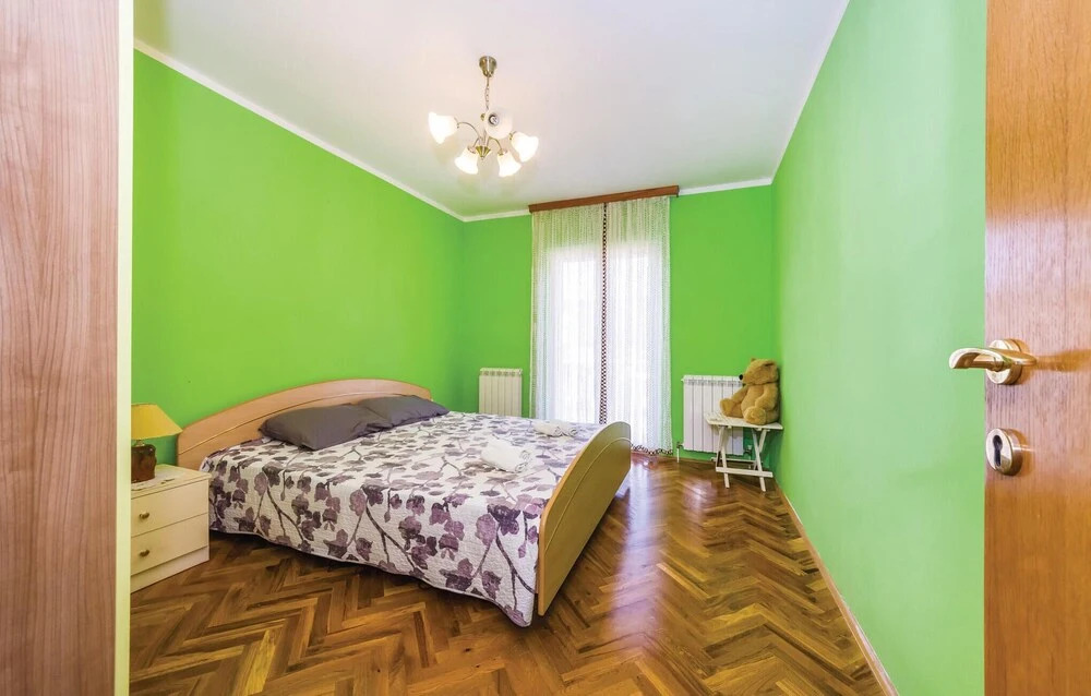 Nice Home in Maslenica With Wifi and 3 Bedrooms