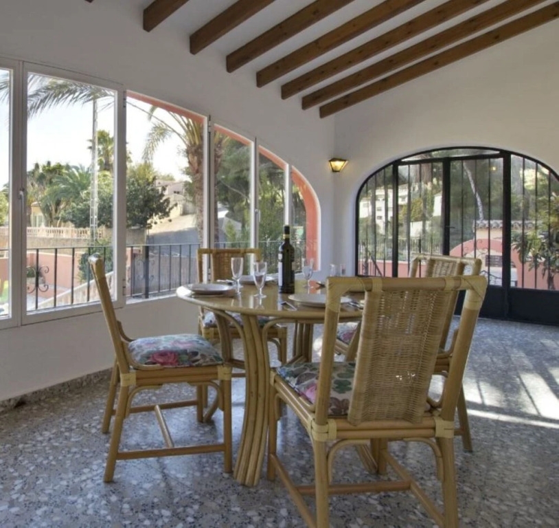 Villa - 8 Bedrooms with Pool and WiFi - 106415
