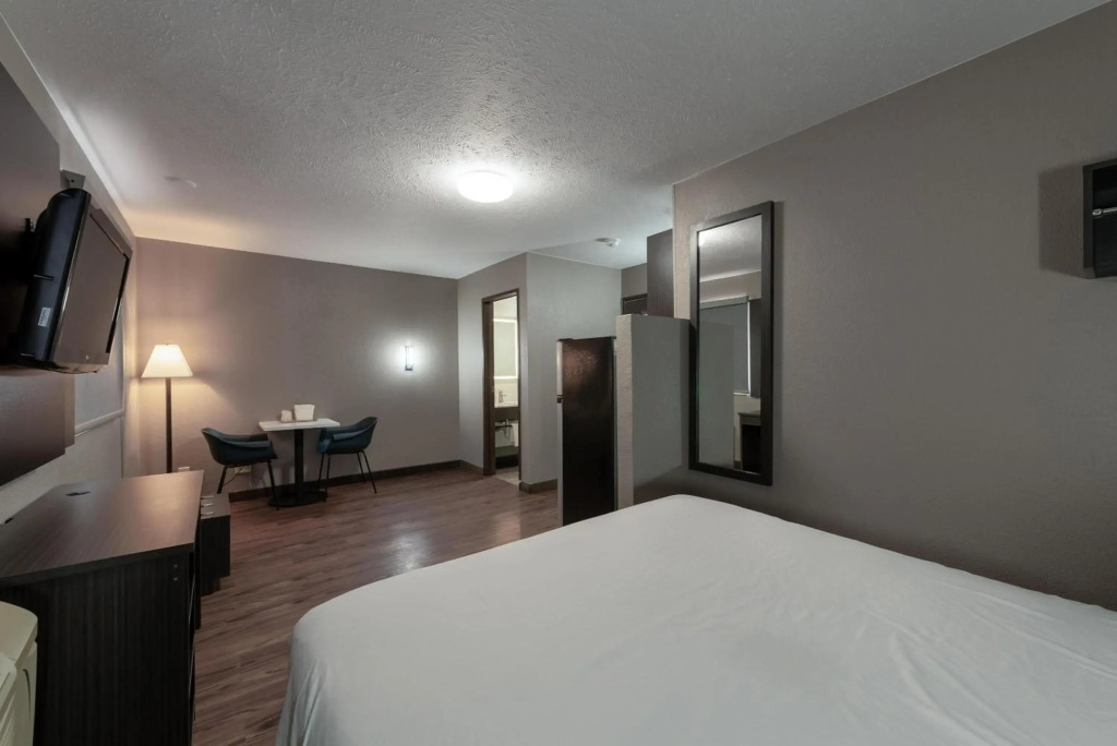 Studio 6 Limon, CO I 70