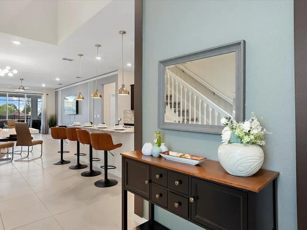 3835la · Brand New 7BR in Windsor Island
