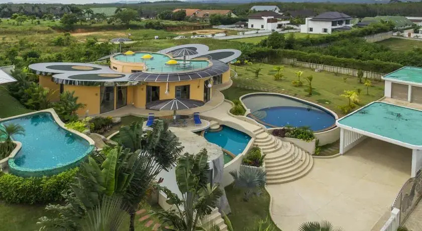 Villa Butterfly