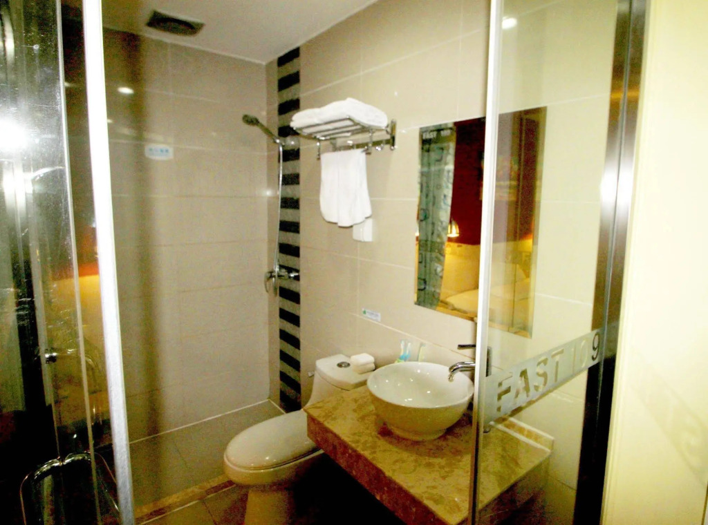 Fast 109 Hotel