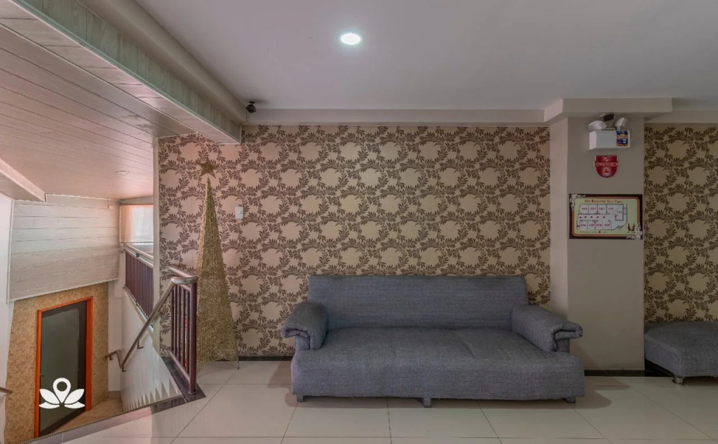 OYO 767 Hotel Urban - Khotel Kurban Hotel