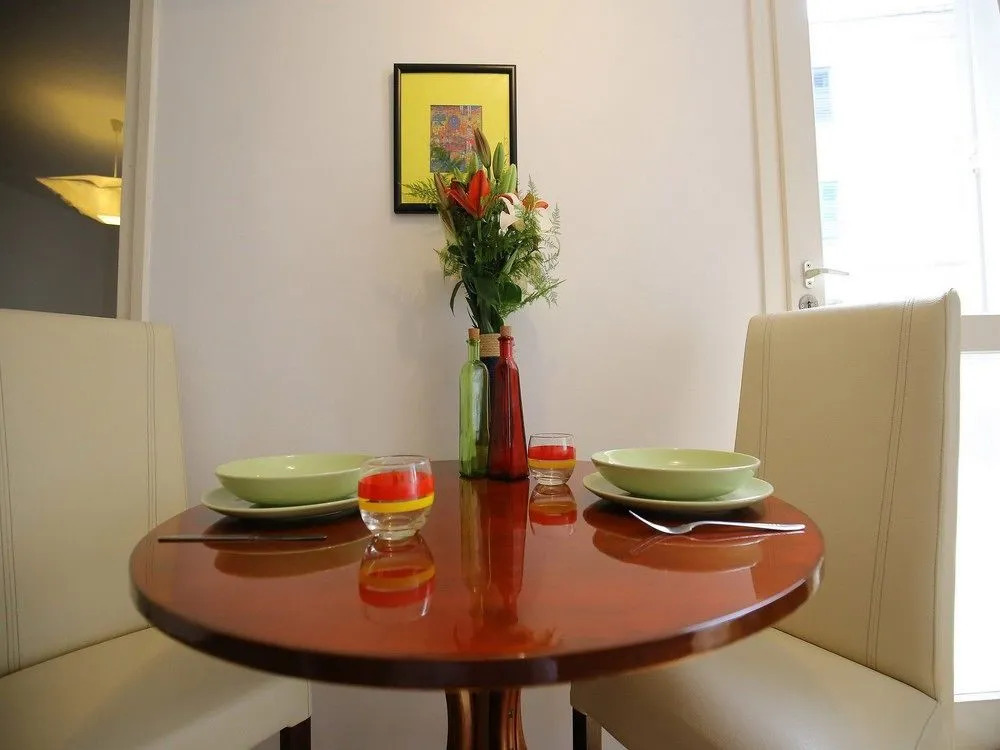 Feel Center Apartments.