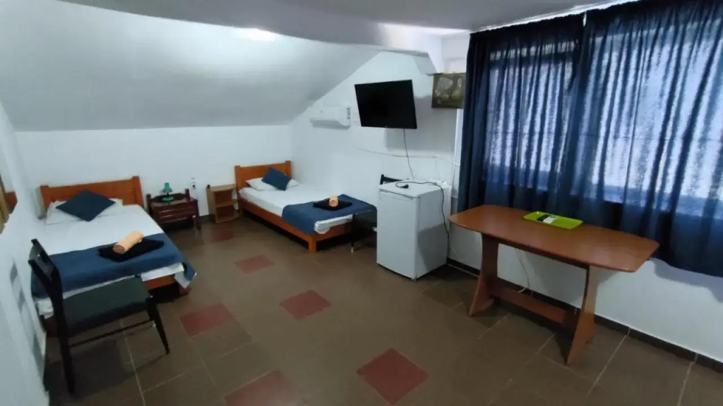 Holiday House