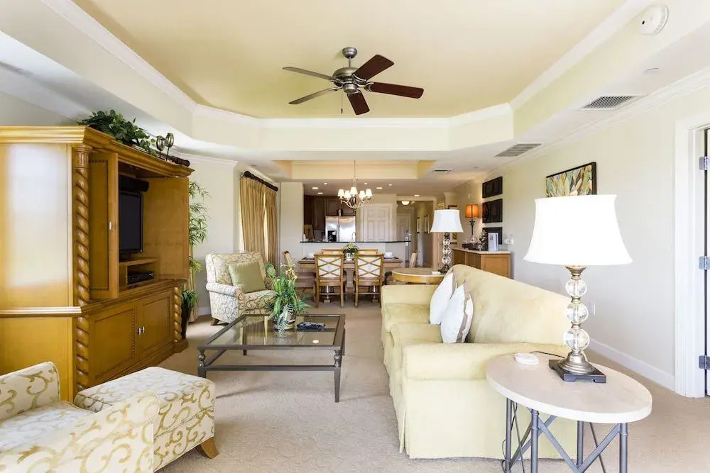 Sun 3 Bed Central in Reunion 3 Br condo by RedAwning