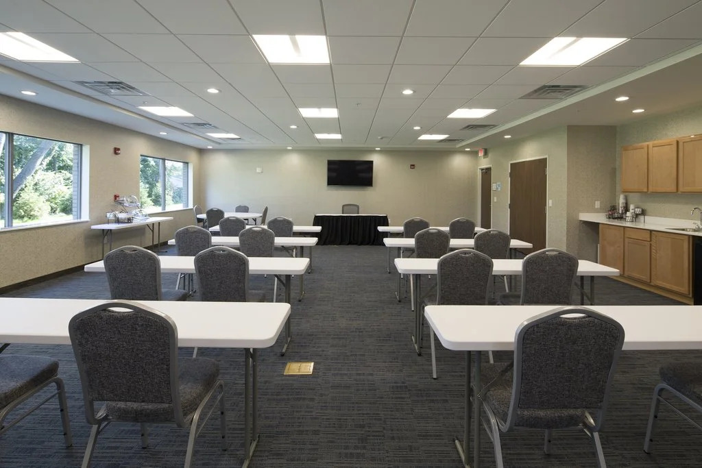Holiday Inn Express & Suites - Portage by IHG