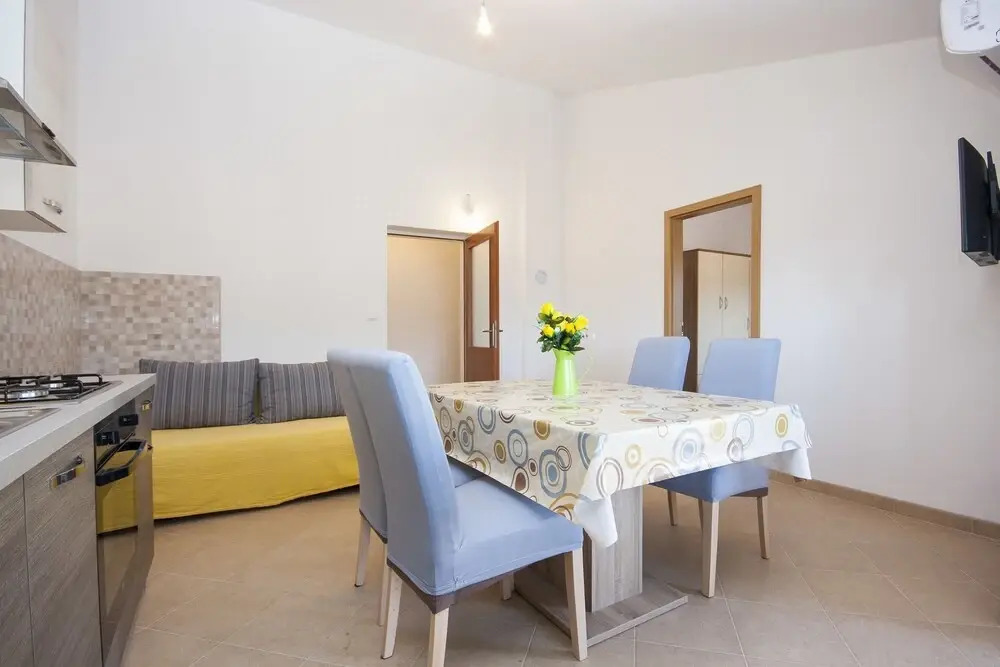 Per - Comfortable Family Apartments - A3