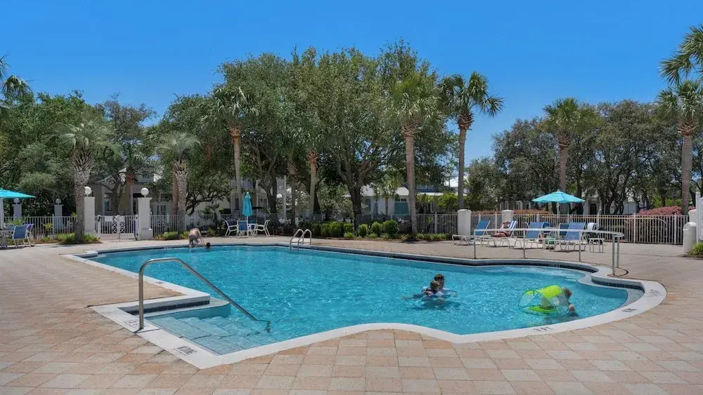 Lakefront Haven in Carillon Beach