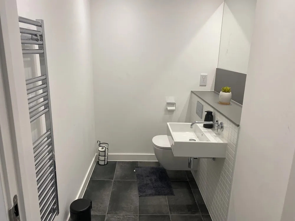 Charming 3-bed Apartment in London
