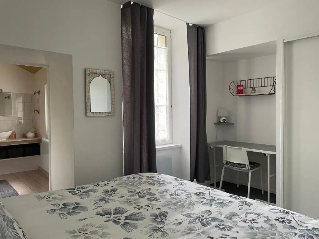 Appartement Bar-le-Duc, 2 pièces, 4 personnes - FR-1-585-77