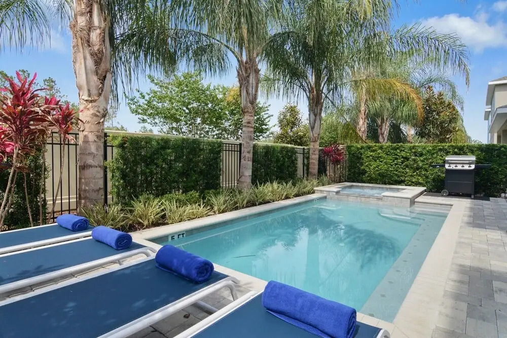 Encore Resort Reunion 8 Bd Sleeps 18 w Pool Spa Close to Disney 481