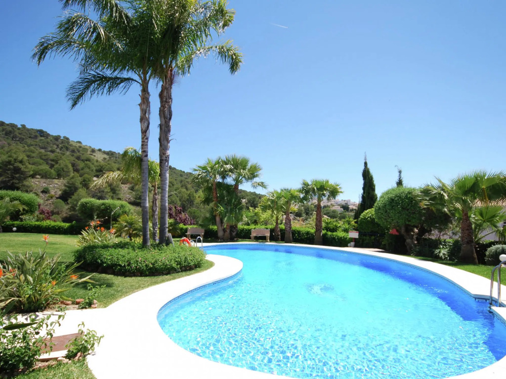 Apartment in Alhaurín el Grande near golf course