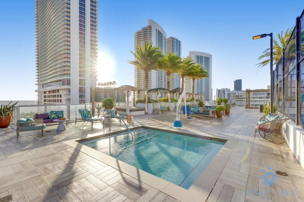 Brand New 2Br Insane Ocean View and Amenities