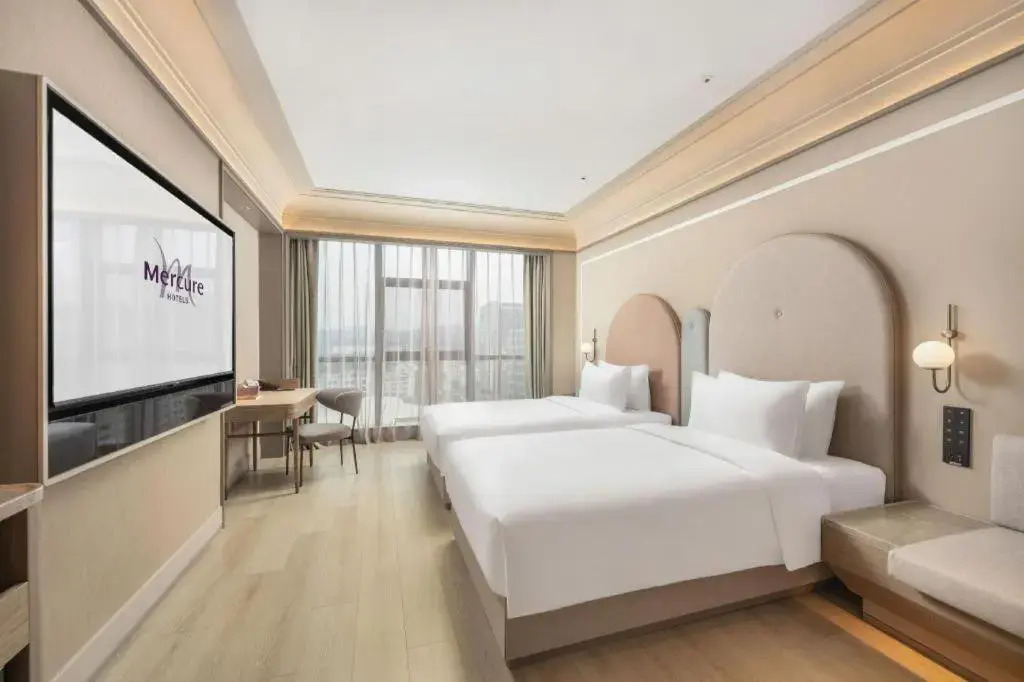 Vienna Hotel Dongguan Song Flower Lake