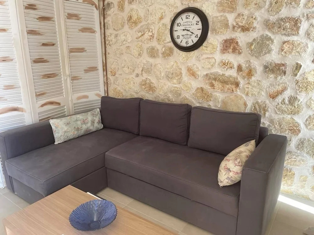 Christies Luxury Suites by Dandy Hospitality