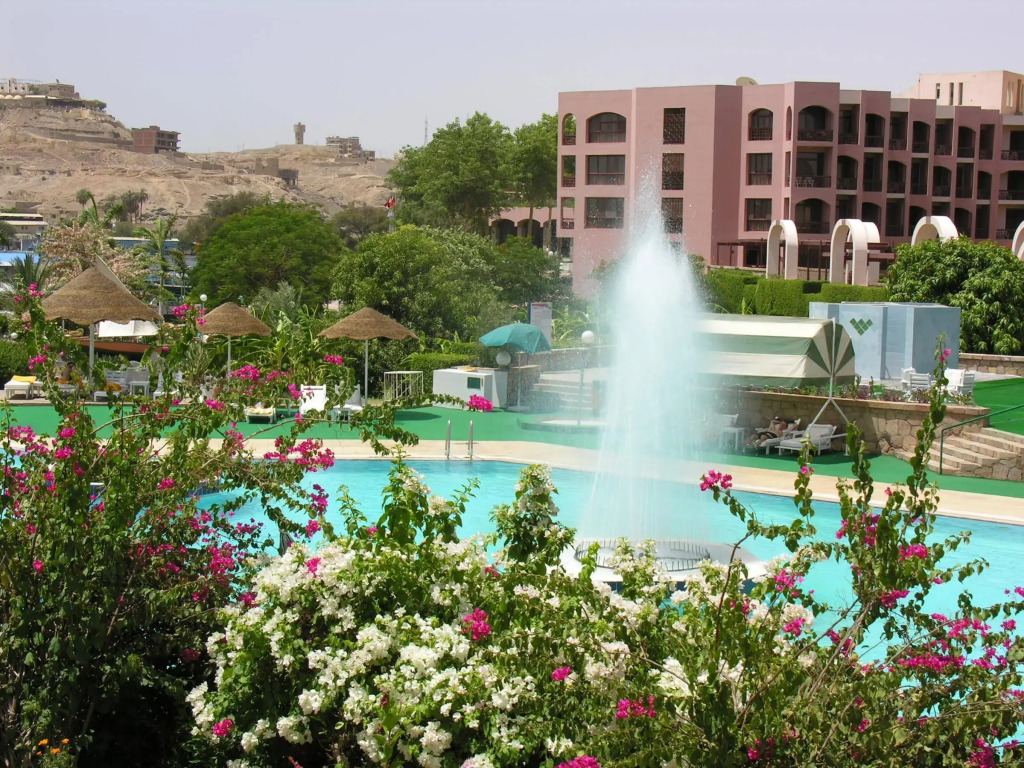Отель Pyramisa Island Aswan