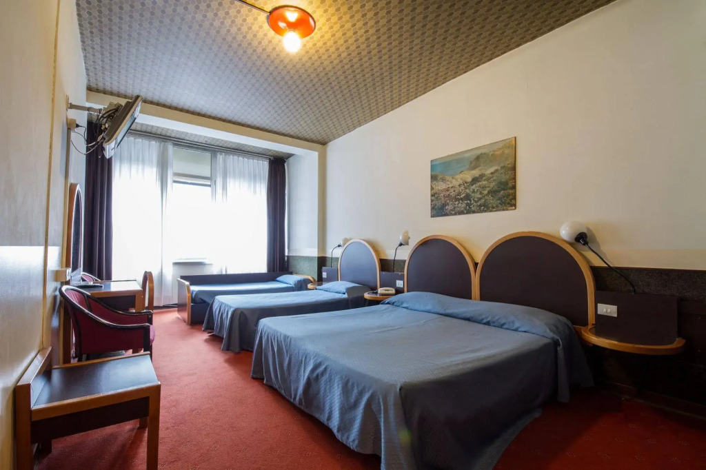 B&B HOTEL Como Baradello