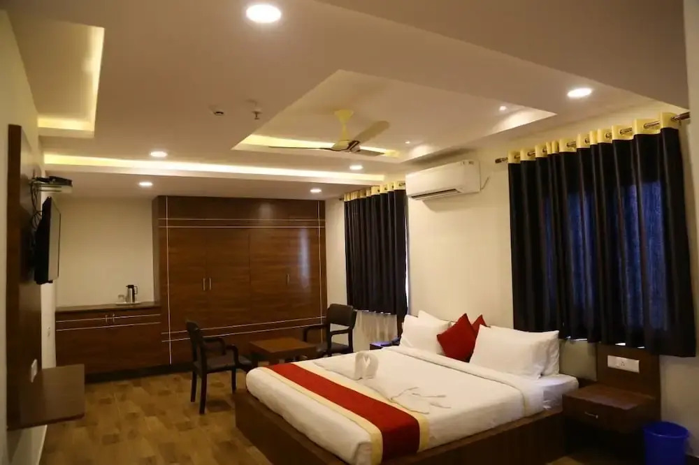 Hotel SYN Grand