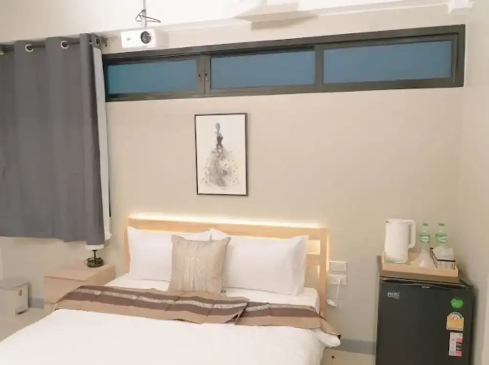 BnB98 Silom Hotel