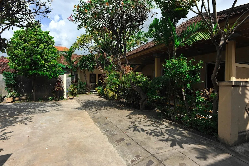 Airy Buleleng Sudirman 74 Bali