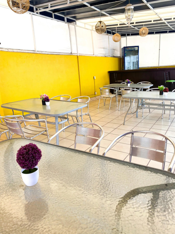 Hotel Amigo Suites