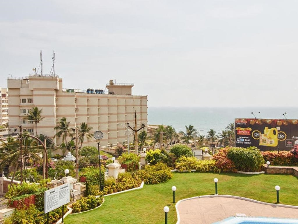 The Gateway Hotel Beach Road