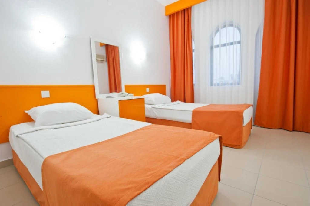 Barhan Beach Hotel