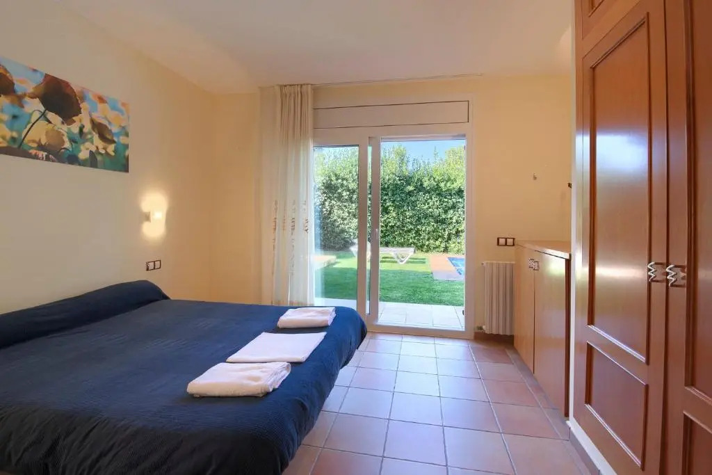 5 Bedroom House in Begur with Private Pool And Garden (Ref.H53)