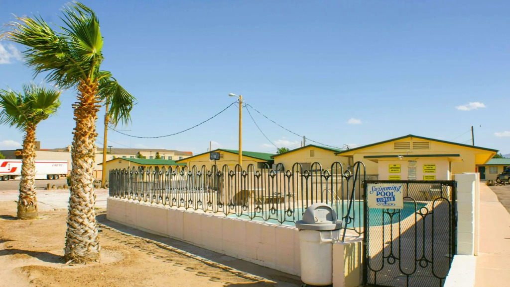 HWY Express Inn and Suites