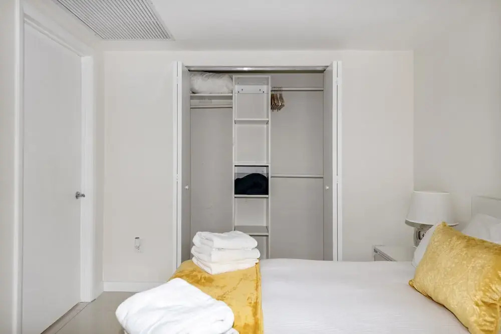 Iconbrickell 1609