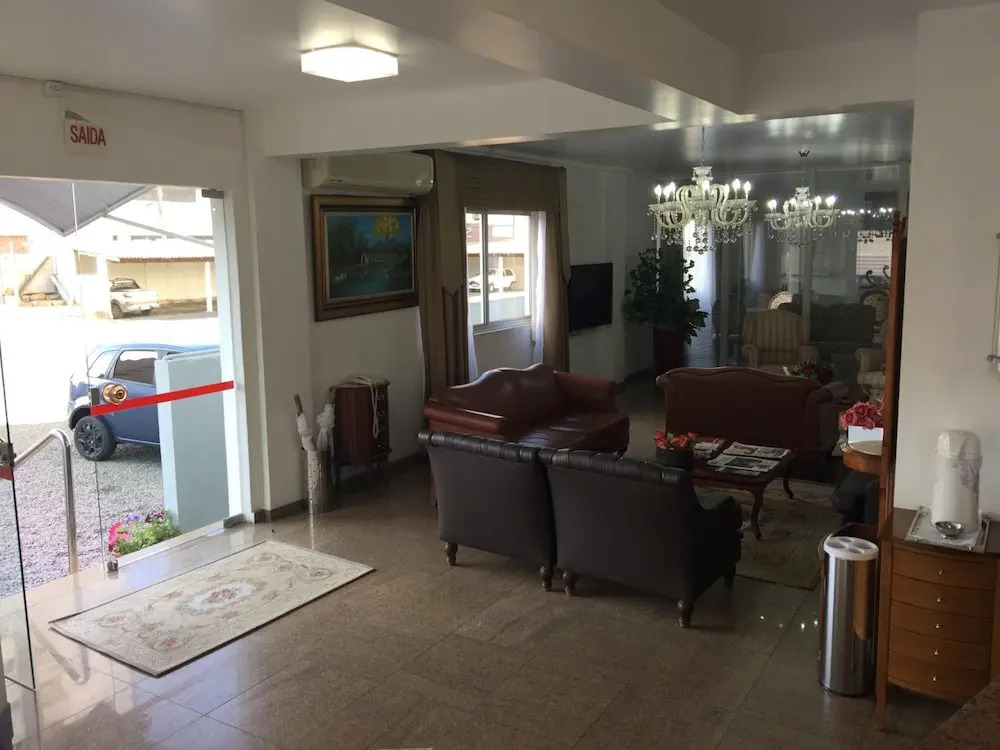 Colle Tourist Hotel LUXO