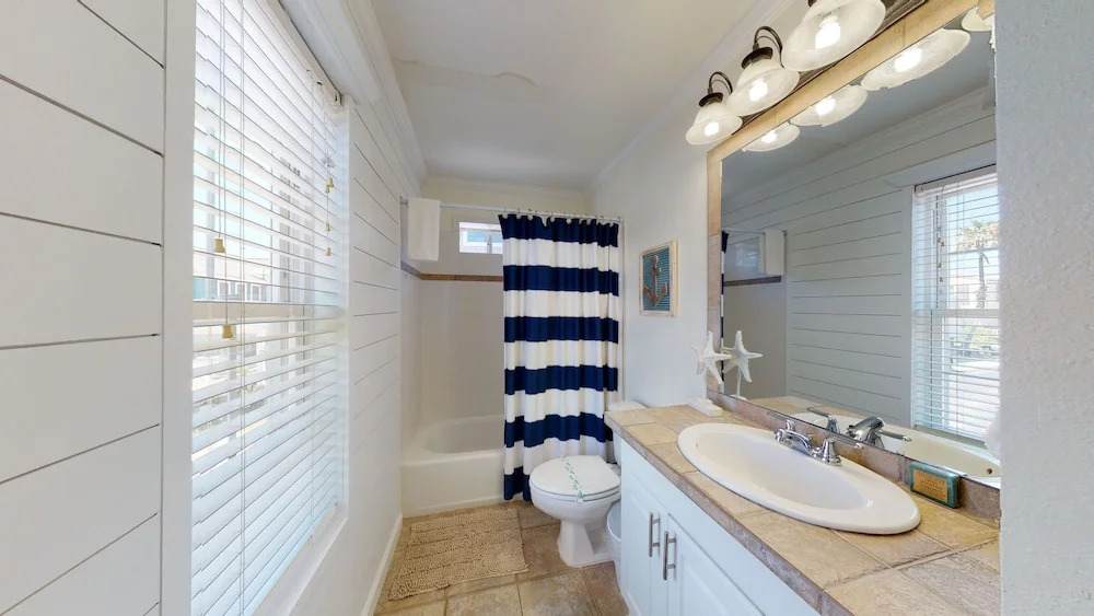 Knot 4 Reel 3 Bedroom Home