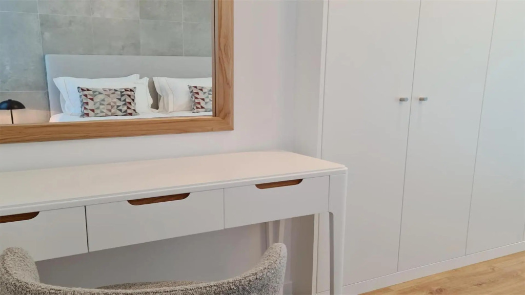 Villa Sadler- Clever Details, Central Vilamoura, Sleeps 6, luxury, walking distance