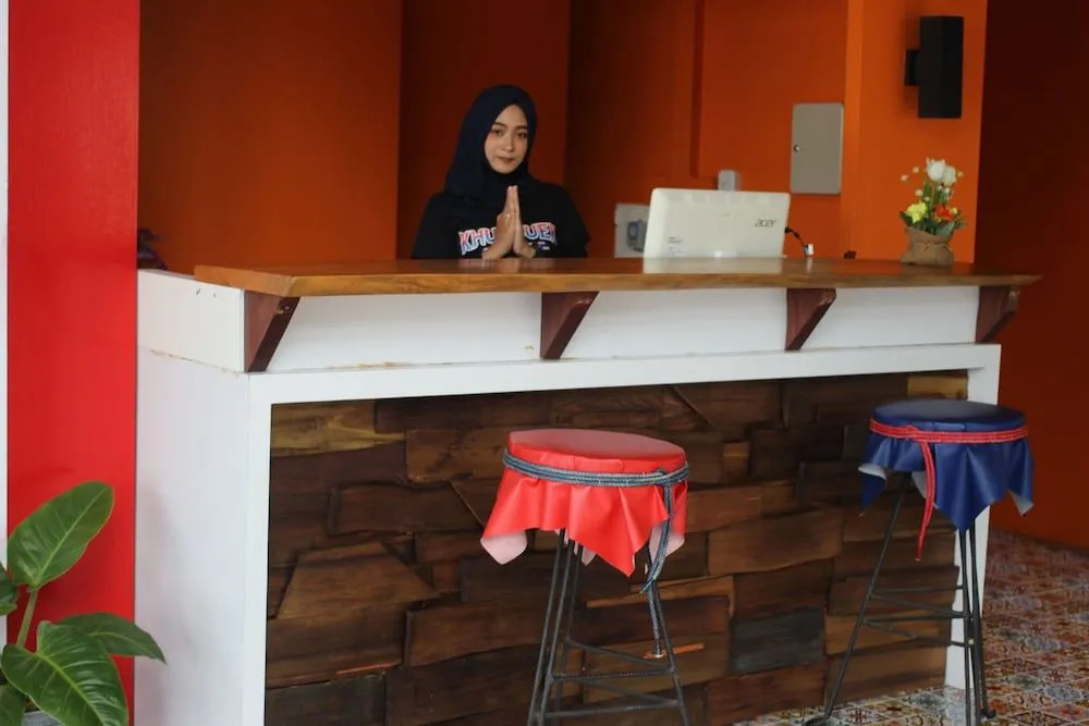Khunsuek Muay Thai Hostel