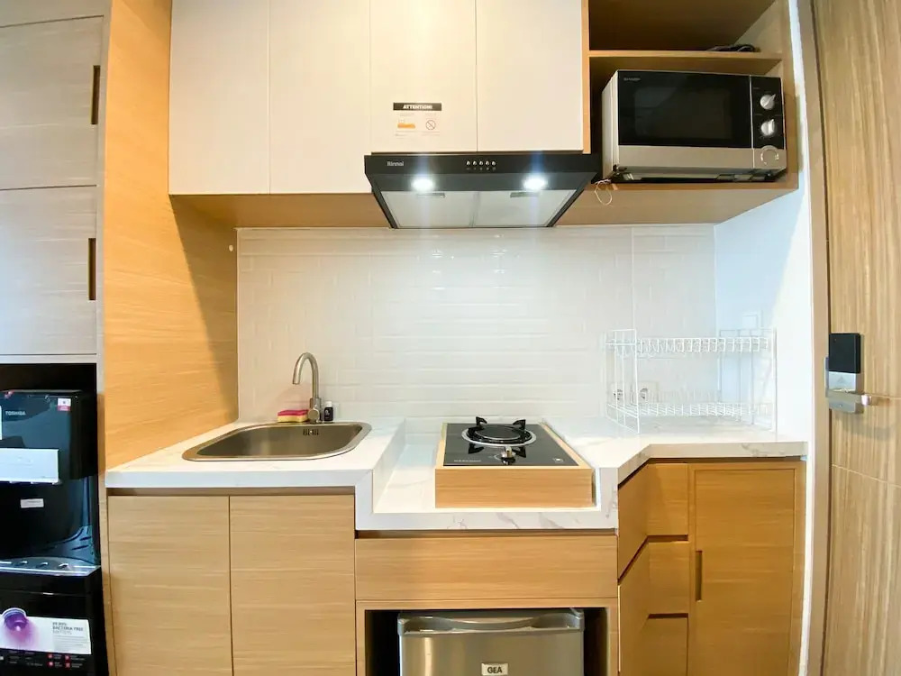 Simply Look And Warm Studio Room Tamansari Iswara Apartment