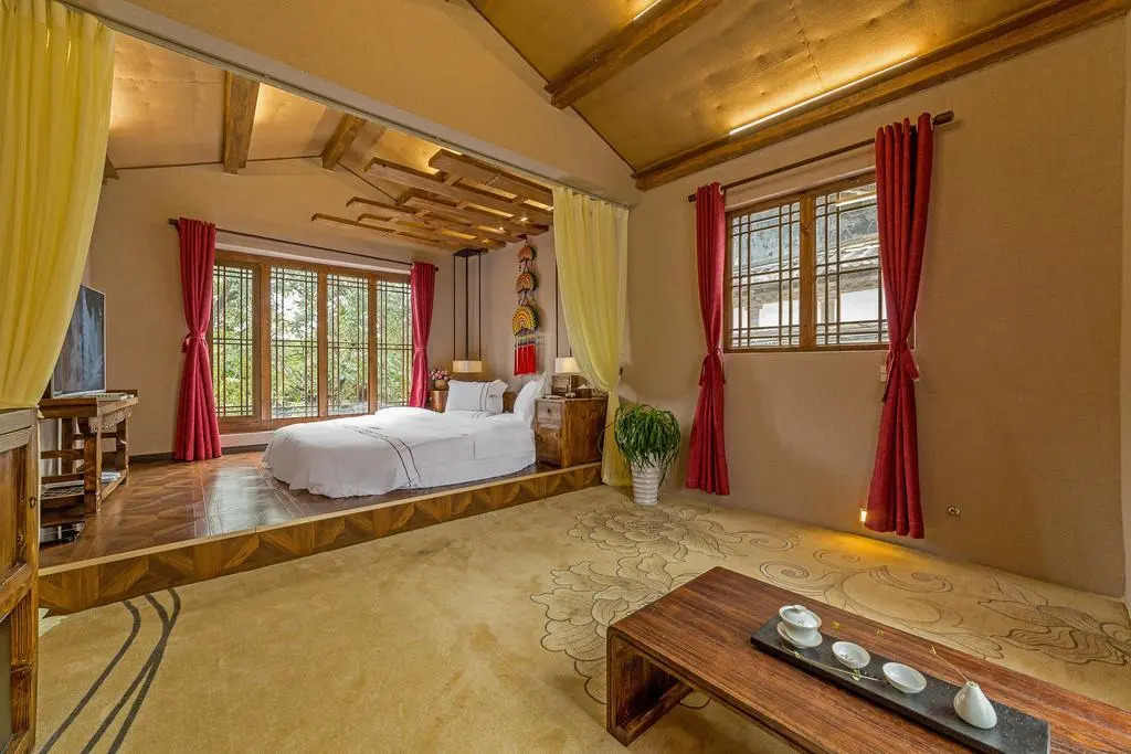 Being Attracted Guest Inn