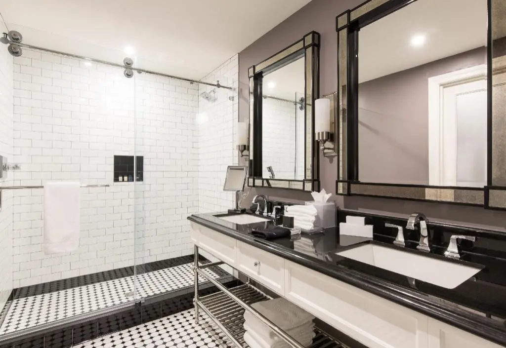 The Read House Historic Inn & Suites