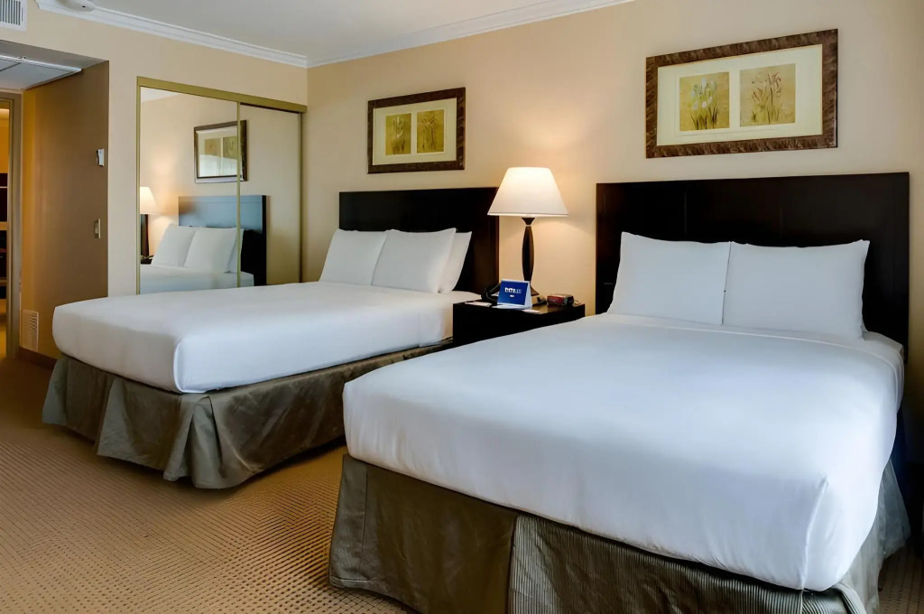 The Buena Park Grand Hotel & Suites