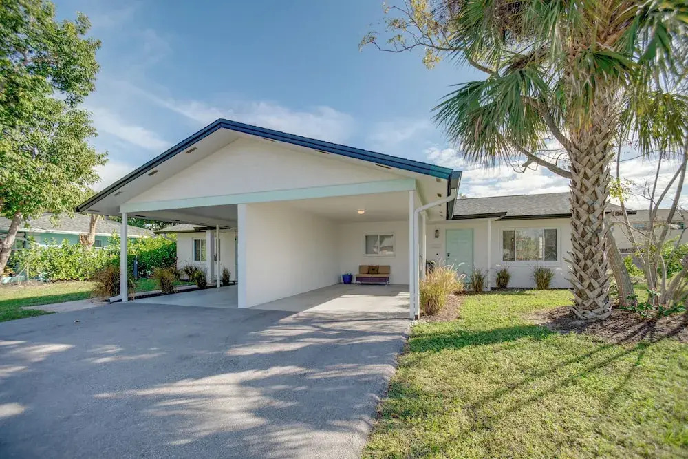 Cozy & Bright Naples Abode w/ Community Amenities!