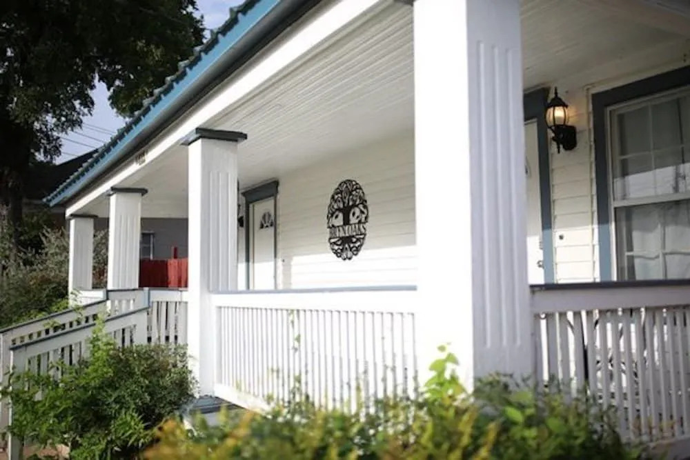 Bryn Oaks Bed and Breakfast