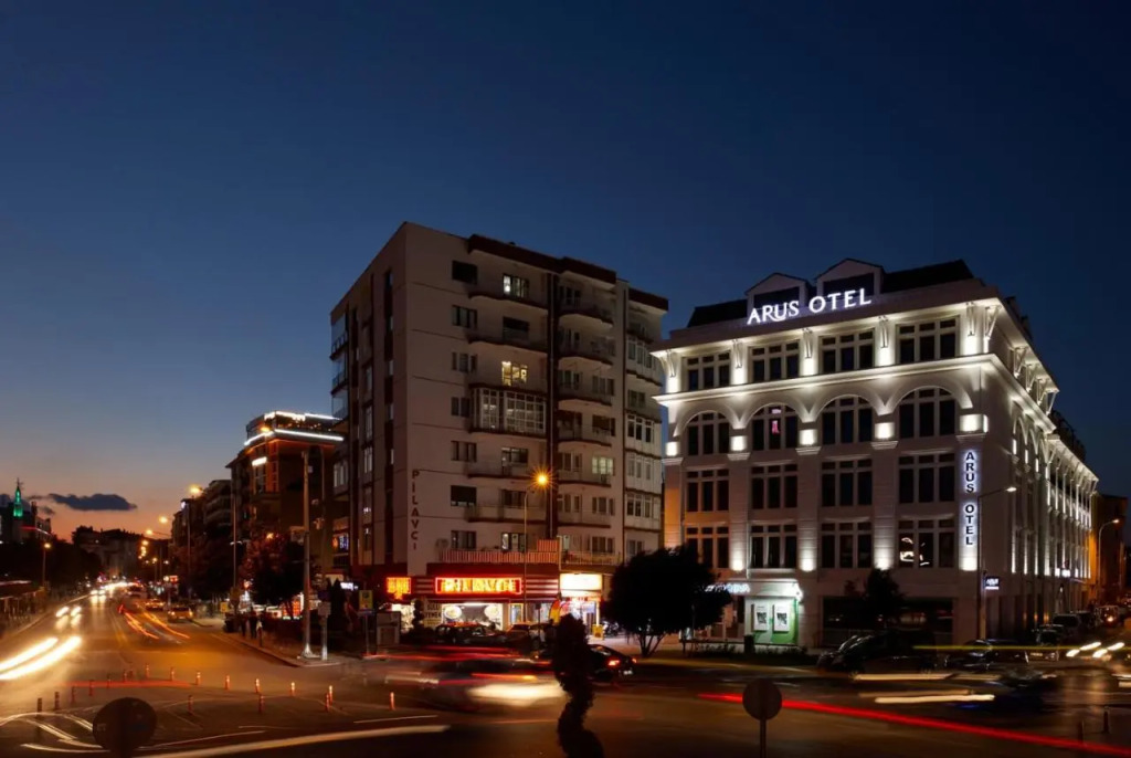 Arus Hotel